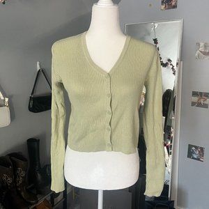 NEW LIGHT GREEN BRANDY MELVILLE SWEATER/CARDIGAN